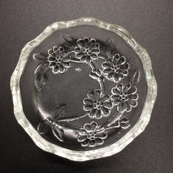 Unbranded Other - Beautiful Little Floral Glass Dish 3 3/8"